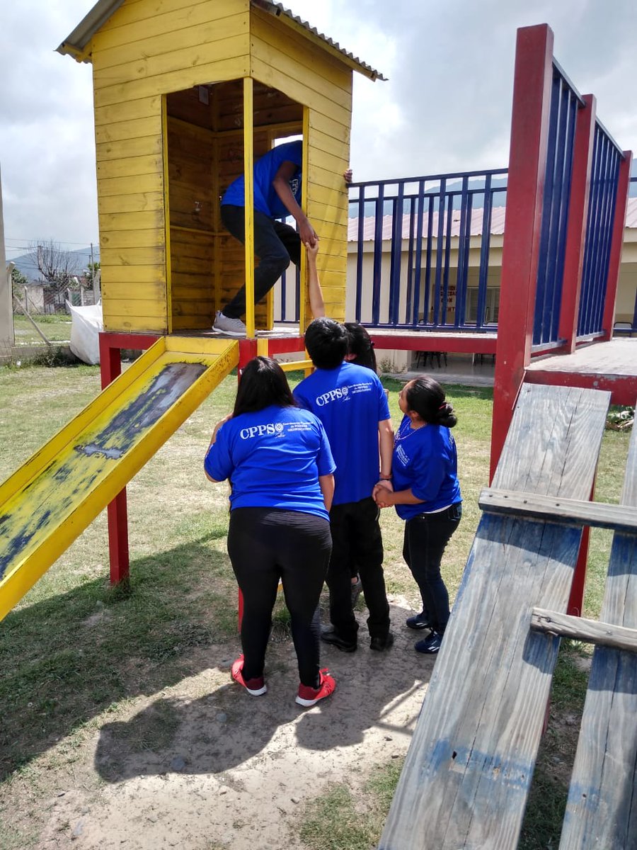 Último sábado del año 2019 de Escuelas abiertas, un día para disfrutar y compartir junto a los equipos institucionales. <a href="/GustavoSaenzOK/">Gustavo Sáenz</a> <a href="/fguillesaavedra/">GUILLERMO SAAVEDRA</a> <a href="/AlancayDel/">CAROLINA ALANCAY</a> <a href="/rubem_dario29/">ruben dario flores</a> <a href="/FanjulGabriel/">Gabriel Fanjul A.</a> <a href="/AguirreCecilia5/">Aguirre Cecilia</a> <a href="/romyalancay/">Romina Alancay</a>