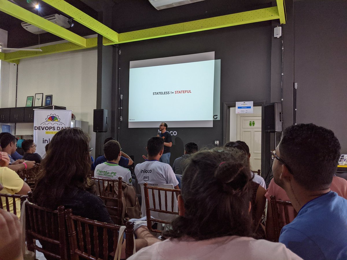 <a href="/slaterx/">Gleidson Nascimento (SlaterX)</a> <a href="/devopsdaysrec/">DevOpsDays Recife</a> #devopsdays #devopsdaysrecife
