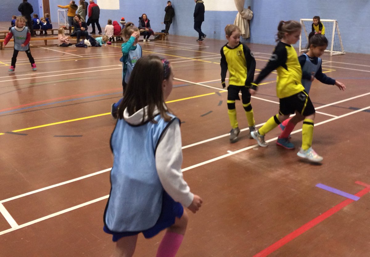 SuffolkWildcats's tweet photo. Well done to our amazing Ipswich @northgatepe Wildcats @SuffolkWildcats @IpswichFit who enjoyed Futsal @WestbournePE this morning.👍🏻🌟⚽️👏🏻👏🏻👏🏻👏🏻👏🏻👏🏻🌟⚽️🌟⚽️🌟⚽️We are so proud of you all.
Go Wildcats 👍🏻Go......... https://t.co/9pbe4dizfQ