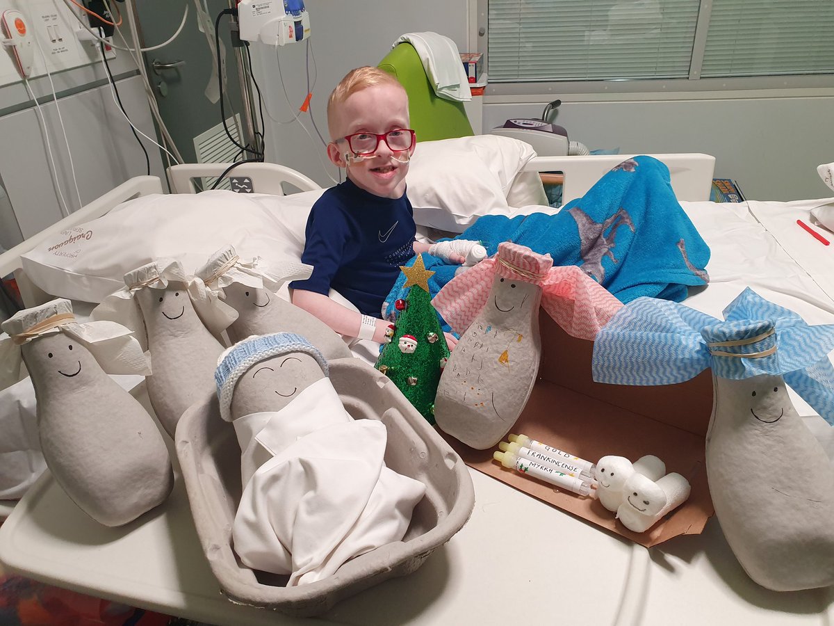 BlakesWheels's tweet photo. Blake and the nurses of Blossom ward made their own version of a hospital nativity scene. We love it. Feel free to share. 

@SouthernHSCT hope you like our handy work xx

Merry Christmas https://t.co/2HEZKC2qJS