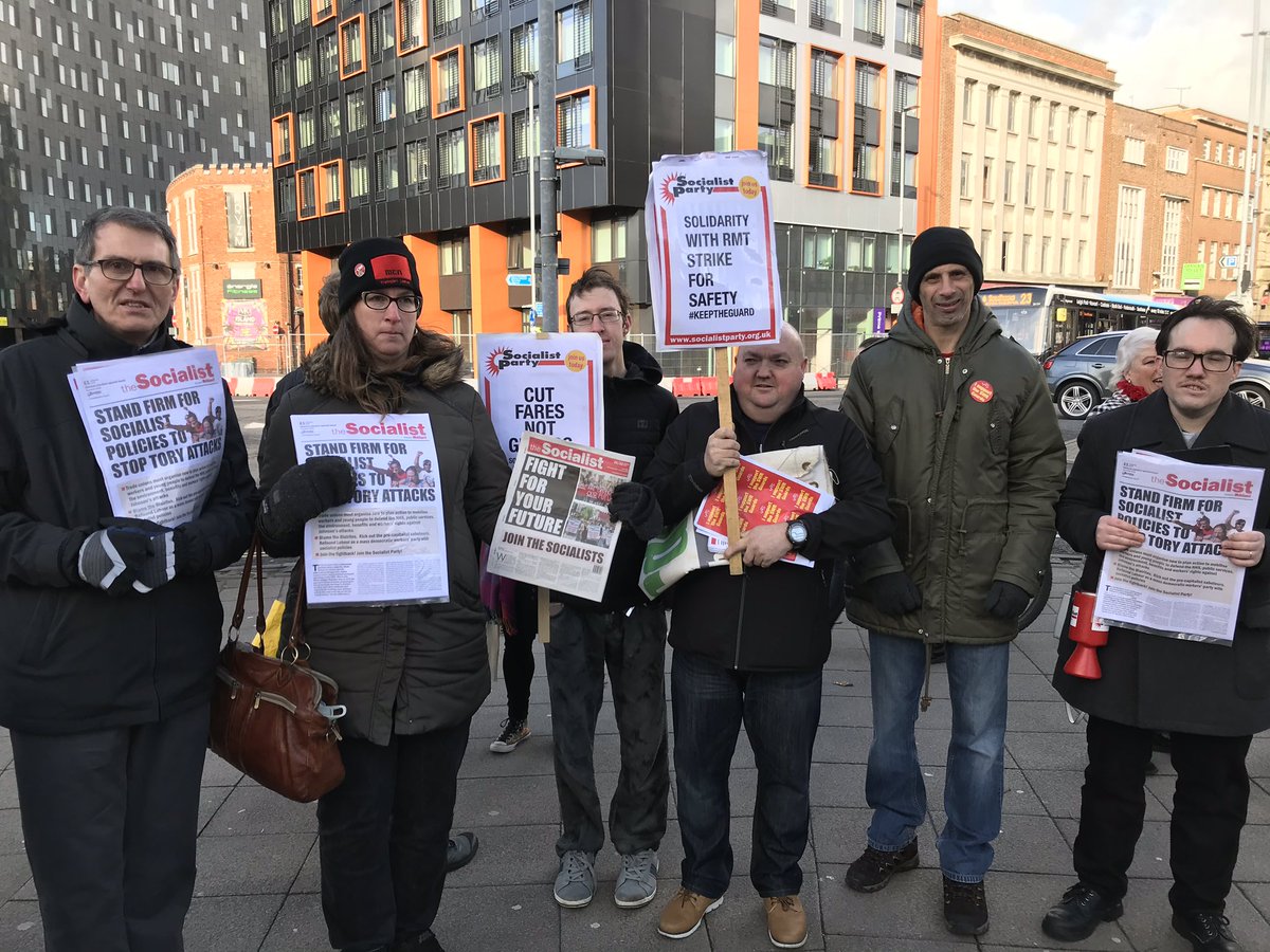 SouthernSP's tweet photo. Great rally with @RMTunion guards on @SW_Help who are striking for safety on our trains. Full support from us all @NSSN_AntiCuts and @Socialist_party #FightTilWeWin
#keeptheguardonthetrain
#safetybeforeprofits
#defendtradeunionrights @The_TUC https://t.co/54xa1aFw65