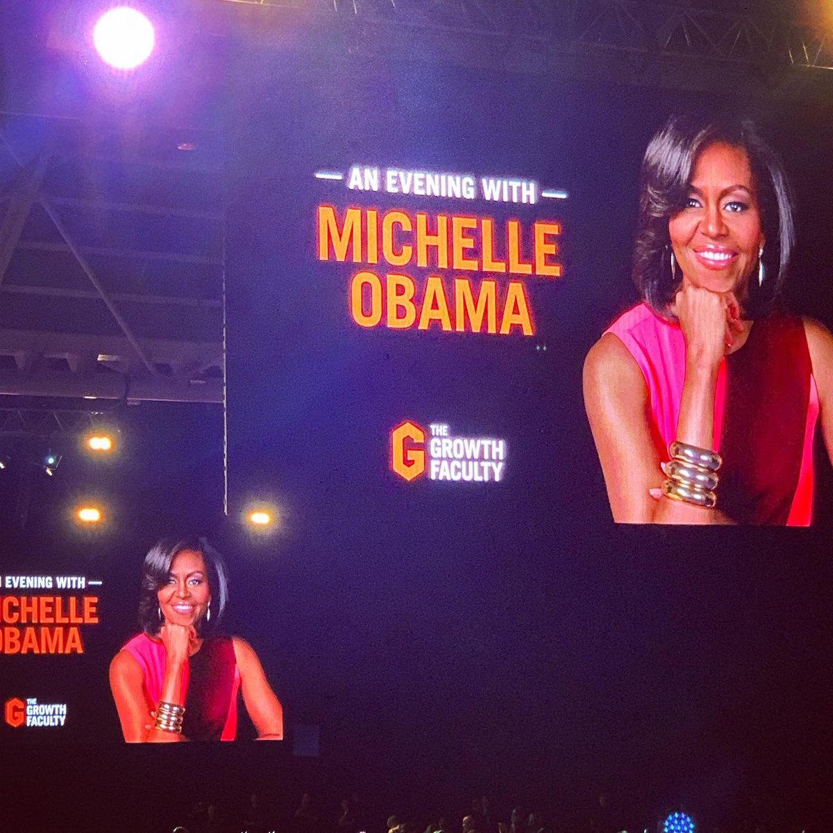 LeenaOllitervo's tweet photo. ”With hope, kindness, decency and empathy” 🙏 This was my 2nd time to see and hear @MichelleObama live - what a rock star, brilliant lady! 💎 #whentheygolowyougohigh #keepgoinghigh https://t.co/ebCQXbCqNo