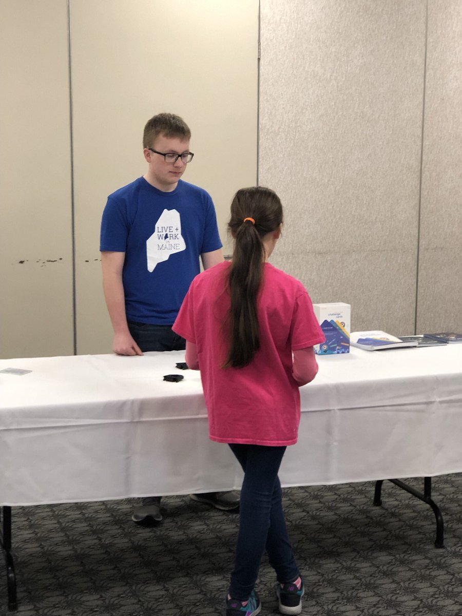 projectlogin's tweet photo. Happening now! #MaineDigitalFestival2019
Augusta Civic Center #csforME https://t.co/iwM1dELGCi