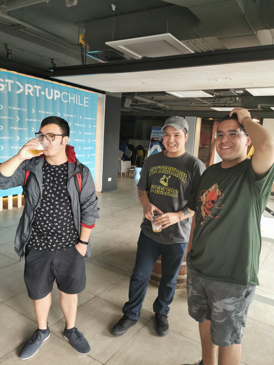 LINUXMONR4's tweet photo. @HacknDrinks #hackndrinks #HaciendoComunidad https://t.co/OWtdlJ2gOZ