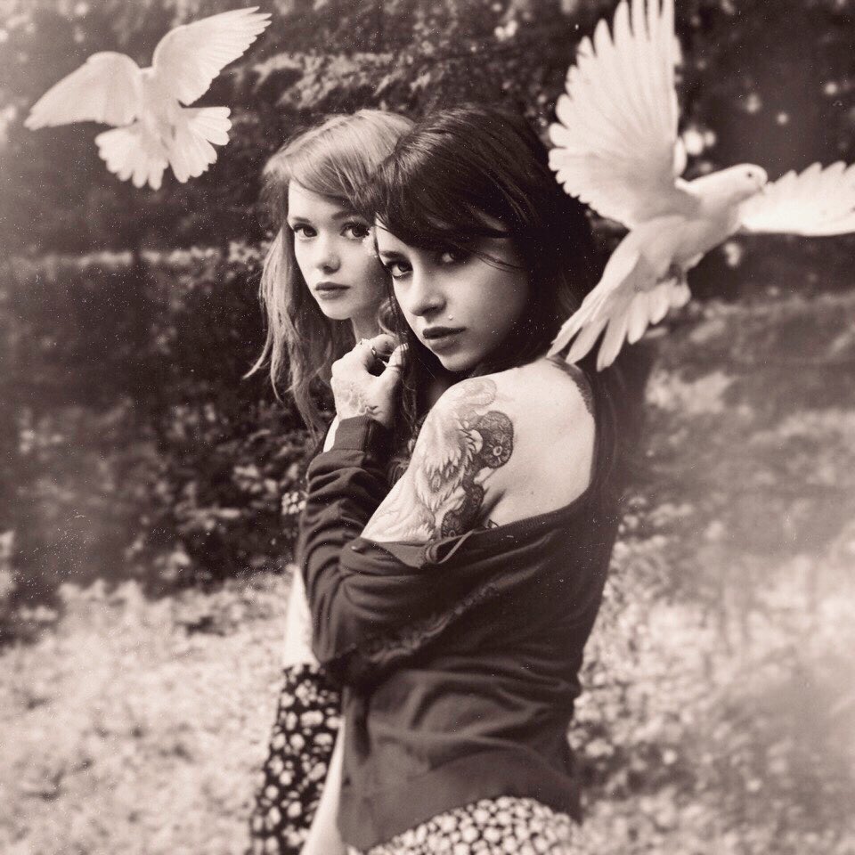 itsanxiety's tweet image. Weekend throwback with @zombiegogo and @weejulietots