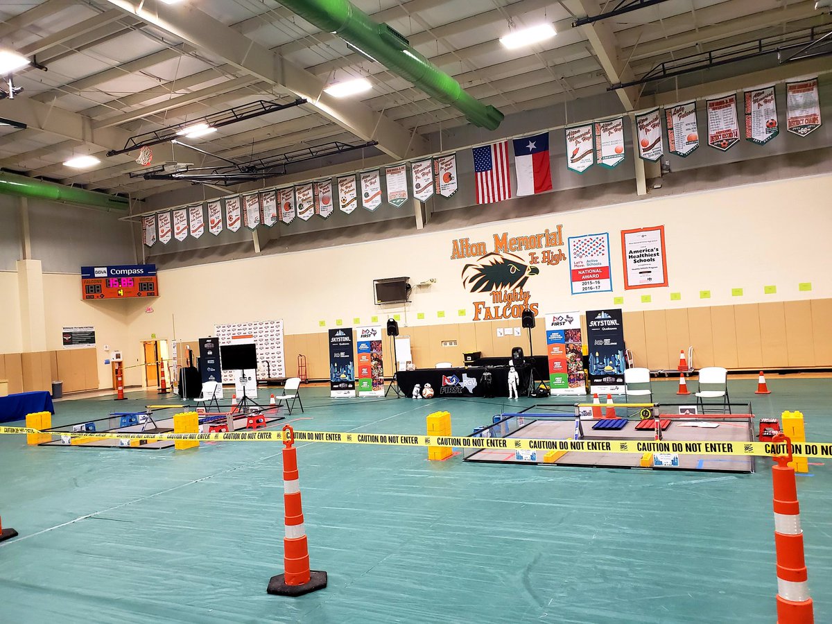 RogueRanger8573's tweet image. Back at again! About to host another two @FIRSTRGV League Meets. Edison LM#3 in the morning &amp;amp; Tesla LM#3 in the afternoon. Thanks to all the #RoboRangerNation for staying late to setup for today's event. Without everyone coming together, this is not possible. #WeAreFIRST 💯💪⚡👍