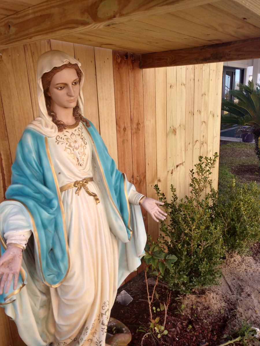 goheels_86's tweet image. Beautiful day here at Our Lady of the Rosary #encounterChristretreat #kitchenkrew