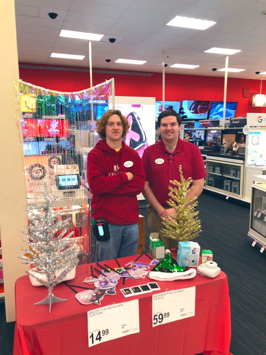 Victor Zeinner (@victorz1545) on Twitter photo Sydney, Kobe, and Travis are helping guests find their last-minute gifts at #T1534! Love the photo booth the tech team set up, and Sydney is so passionate about our gift sets! <a href="/kelsienoe/">Kelsie Noe</a> @I_Tob26 <a href="/HorvathSeth/">Seth Horvath</a> Sydney, Kobe, and Travis are helping guests find their last-minute gifts at #T1534! Love the photo booth the tech team set up, and Sydney is so passionate about our gift sets! <a href="/kelsienoe/">Kelsie Noe</a> @I_Tob26 <a href="/HorvathSeth/">Seth Horvath</a>