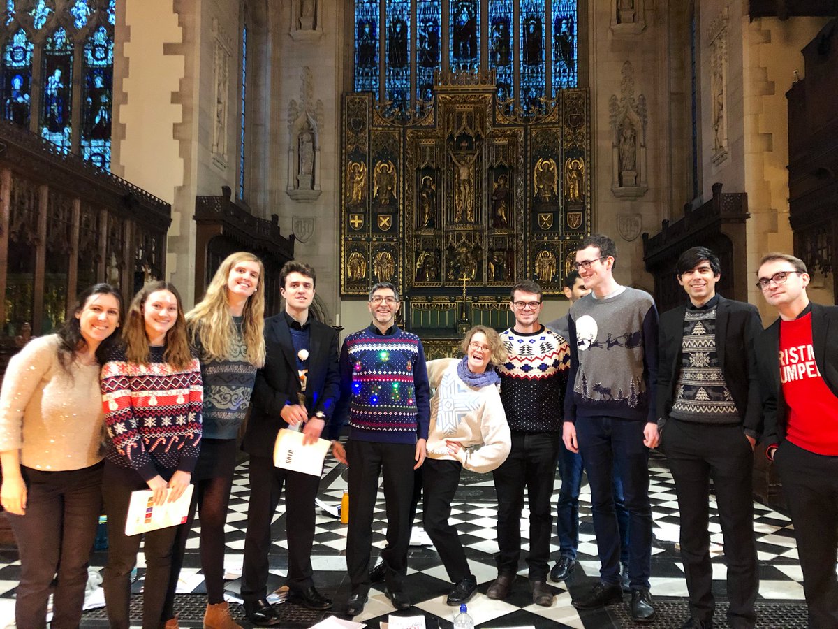 IT’S TODAY!!! Come and join us at 6pm for ‘Christmas with Evoke’ at Holy Trinity, South Kensington for some festive music, wine and audience carols! Tickets available on the door - card or cash 🎄🎅🏻🍷🎵