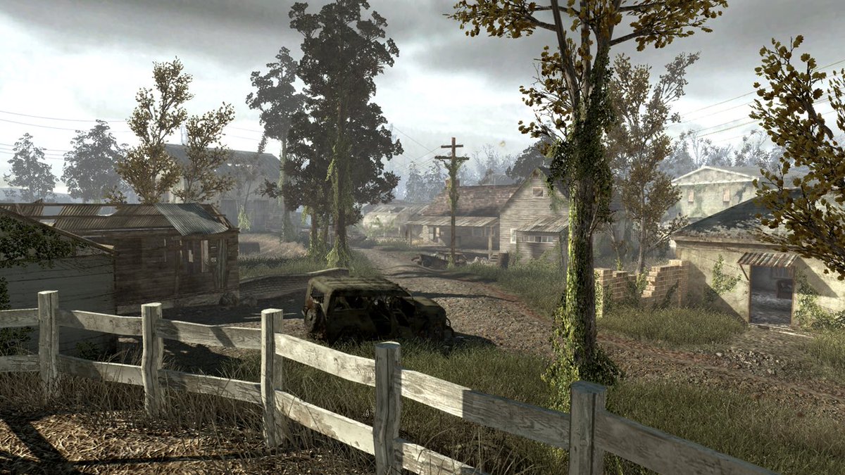 GunGoonie's tweet photo. It’s been 10 years, bring ‘em back. 🤔

#CallOfDuty • #ModernWarfare https://t.co/dKLmcbXqUA
