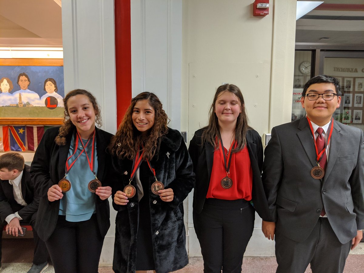 Not a bad Friday night, picking up hardware for <a href="/CreteSpeech/">Crete Speech</a> #CardinalPride
Novice IMP: Kenny 5th and Kiarra 6th
Varsity ENT: Ale 3rd
Varsity INF: Summer 4th
Varsity EXT: Zoe 6th
Varsity POE: Summer 3rd
Varsity IMP: Ale 4th
Great job everyone!
Sorry I cut you off Kenny