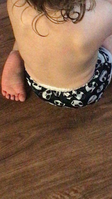 Nightmare before Christmas. My favorite cloth diaper ❤️ https://t.co/lVECcYpo00<a href="/tag/live"class="tags"><span>#live</span></a><a href="/tag/onnow"class="tags"><span>#onnow</span></a><a href="/tag/cammodel"class="tags"><span>#cammodel</span></a><a href="/tag/streamate"class="tags"><span>#streamate</span></a><a href="/tag/cam"class="tags"><span>#cam</span></a>