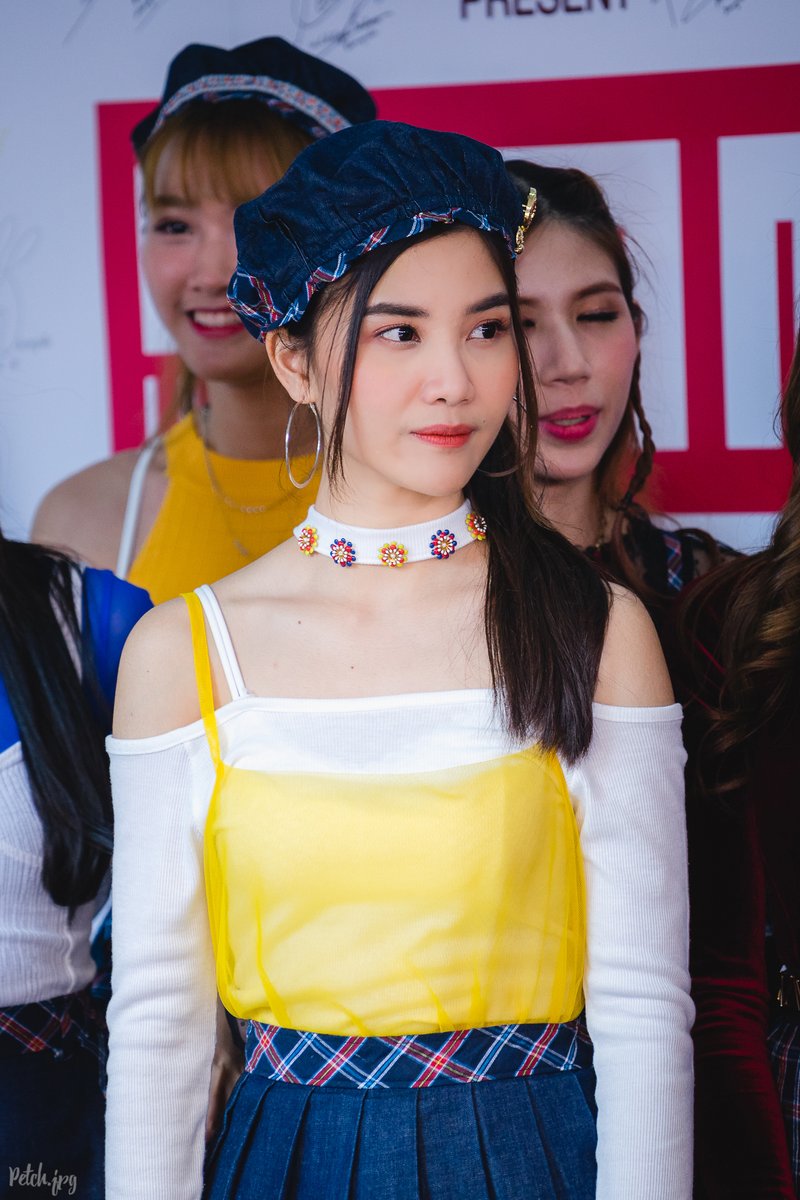 aopnormal's tweet image. ไม่จำเป็นต้องพูดอะไรเลย
ทุกครั้งที่ฉันไม่มีใคร
จะมีหนึ่งคนอยู่ตรงนี้ไม่เปลี่ยนไป~

📷 : @hyperdunkjesse 
#PetchSweat16 #Sweat16
#SiamMusicFest2019
#BangkokIdolFest2019