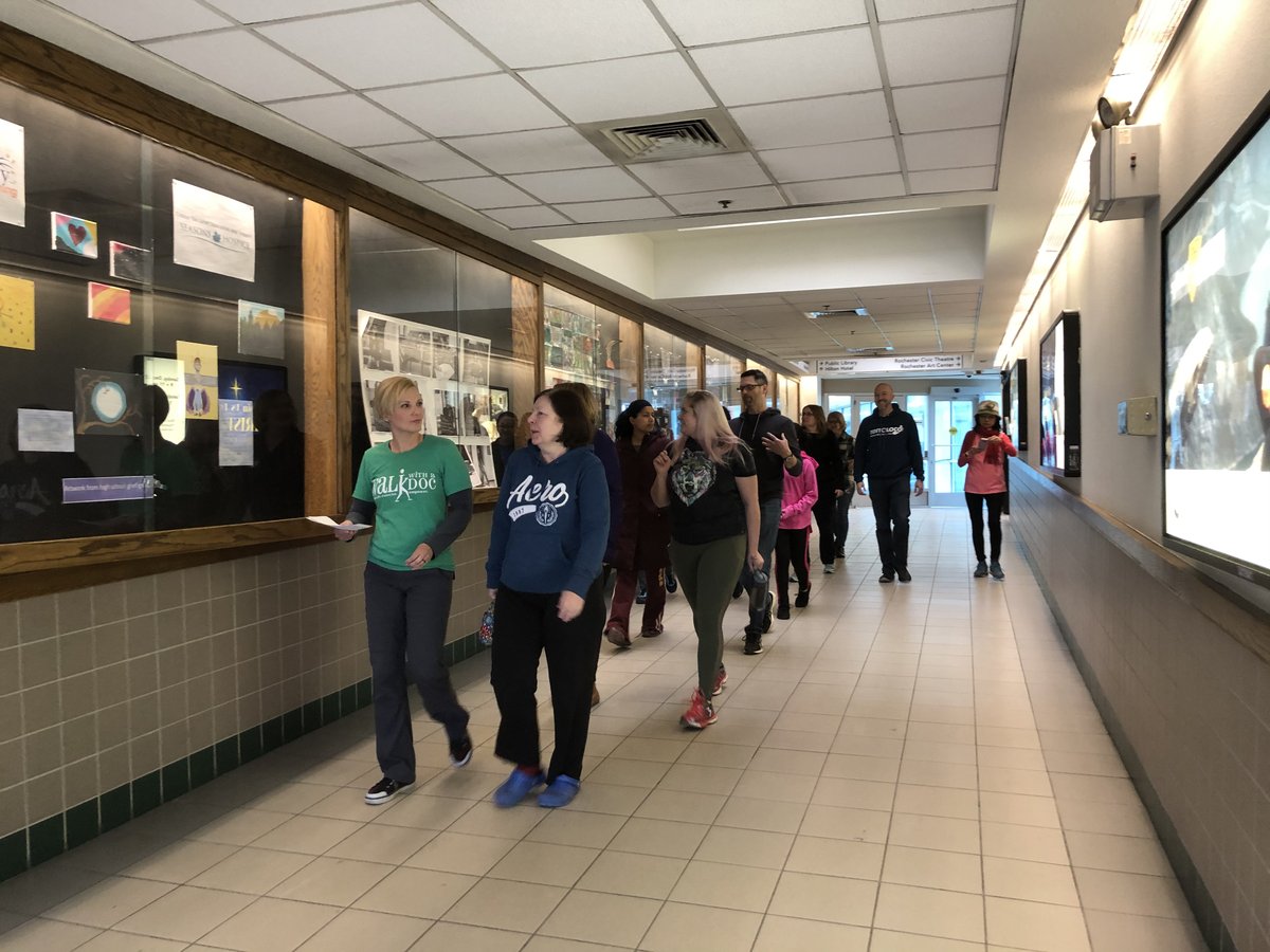 LotusHealthFou1's tweet photo. #walkwithadoc at 18F! Well. Thanks to the skywalk system. #lifestylemedicine #rochestermn #rochmn https://t.co/9QAaI2LHwe