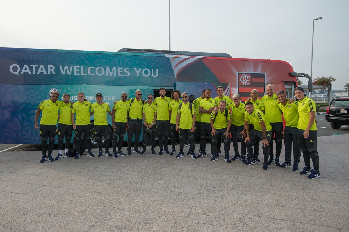 Flamengo's tweet photo. E a nossa chegada a Doha! #ClubWC #SonhoDaNação

📸 @AlexandreVidal1 https://t.co/B6ZpoR4B5T