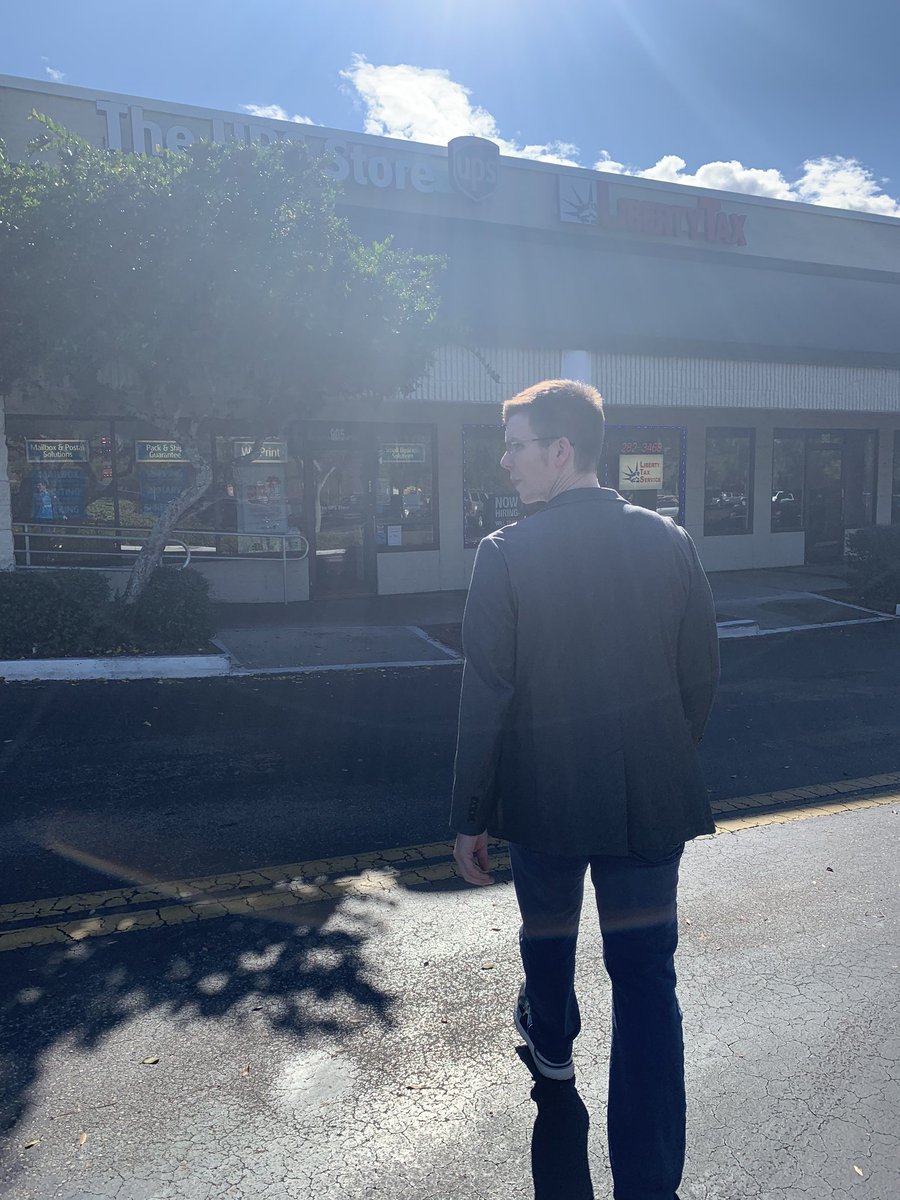 SteveNeveils tweet media