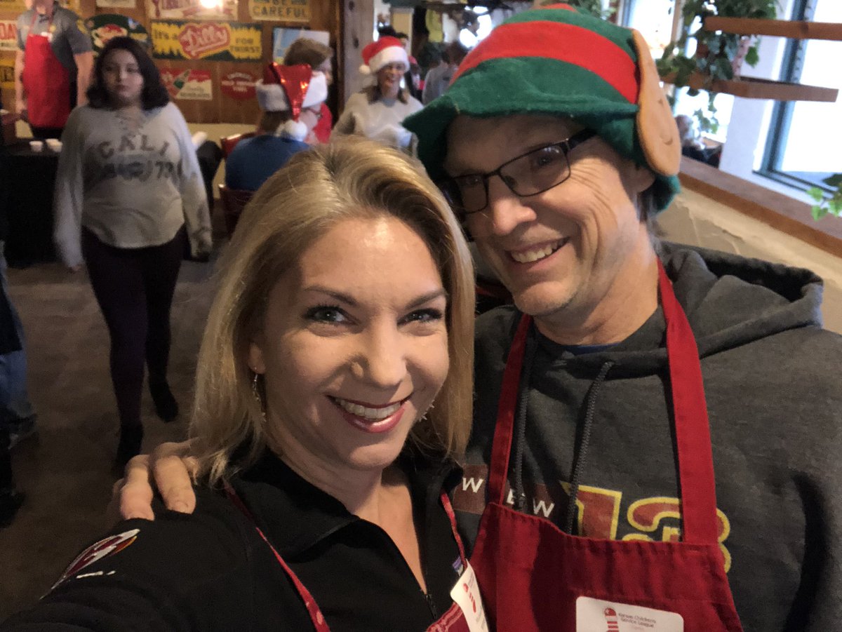 Melissa_Brunner's tweet photo. Always a blast with @KCSL at the #RedStocking Breakfast! https://t.co/SigGDsCjp6