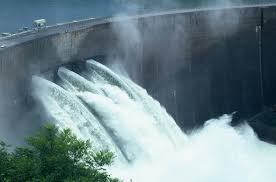 paulkasekesnr's tweet photo. Just read that Kariba Dam is the world’s biggest dam based on water storage capacity. Learning never ends but to know that Africa is home to such a beauty is something to be proud of :) https://t.co/LcwJEgb1Df