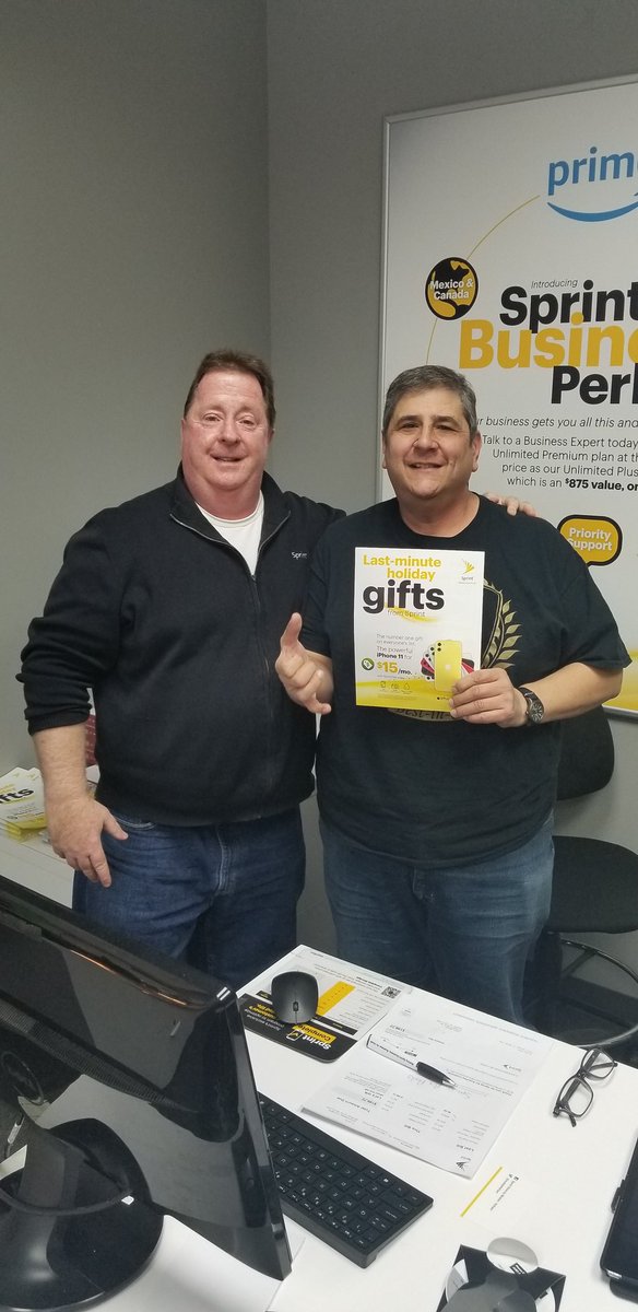 IMOBILE in Pelham pumped up on this SST!@sprintbusiness <a href="/rsenal2/">Randy Pannell</a>