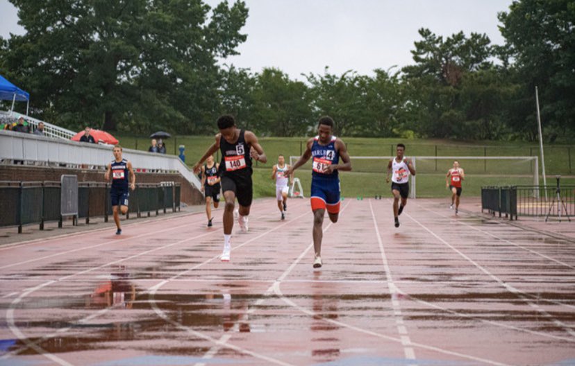 jackodeft's tweet image. Sophomore season✅
1st place @ states (400)
2nd place @ states (4x4)
8th place @ nationals (400)
Top 20 @ nationals (smr)
400 pr- 48.18
200 pr - 22.23