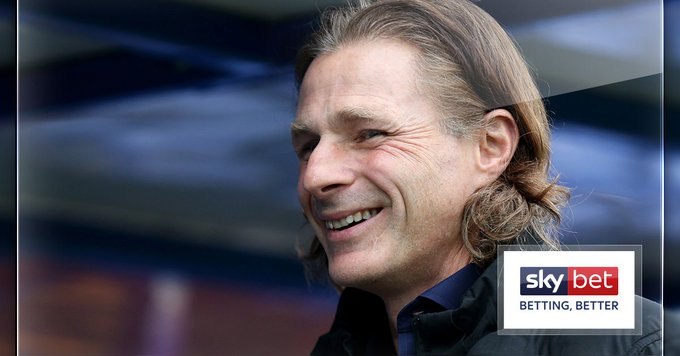 🚨 This is not a drill. 🚨

<a href="/wwfcofficial/">Wycombe Wanderers</a> are seven points clear at the top. 🔝

Unbeaten in 12 <a href="/SkyBetLeagueOne/">Sky Bet League One</a> matches. 💪 #Chairboys