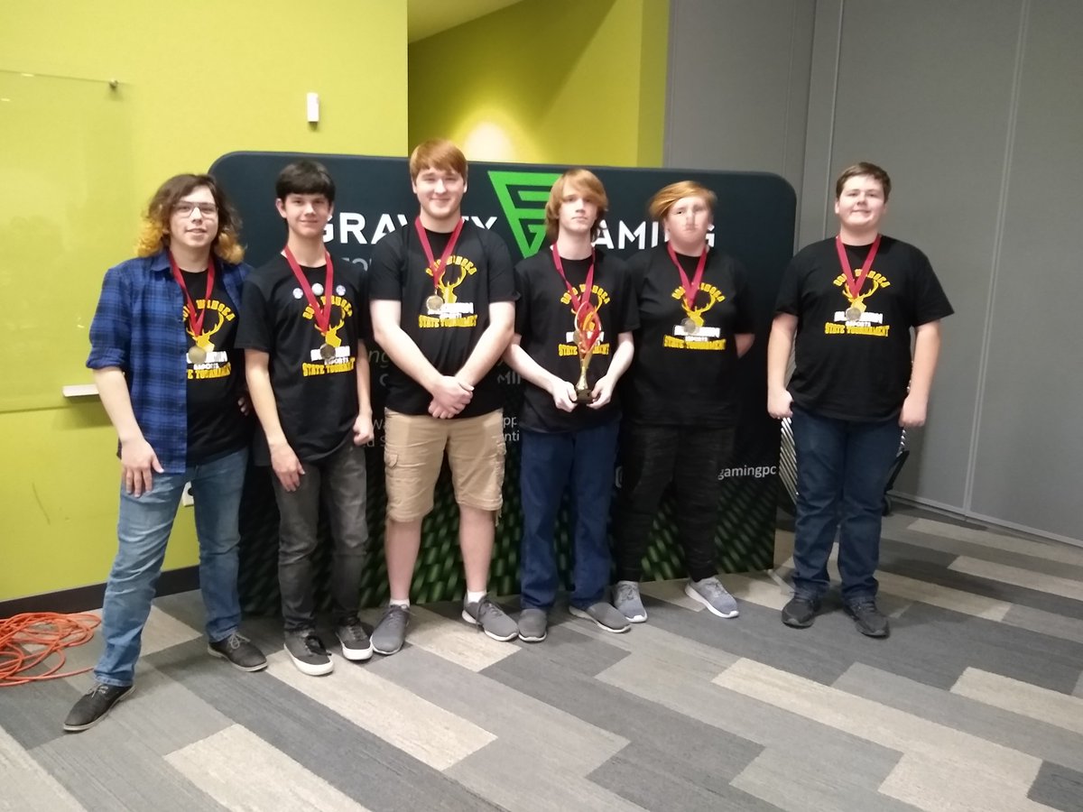 MrIserloth's tweet photo. Your 2019 Wisconsin OverWatch division 2 state champions! #eahsgo #1herd https://t.co/7NejGEmzGK