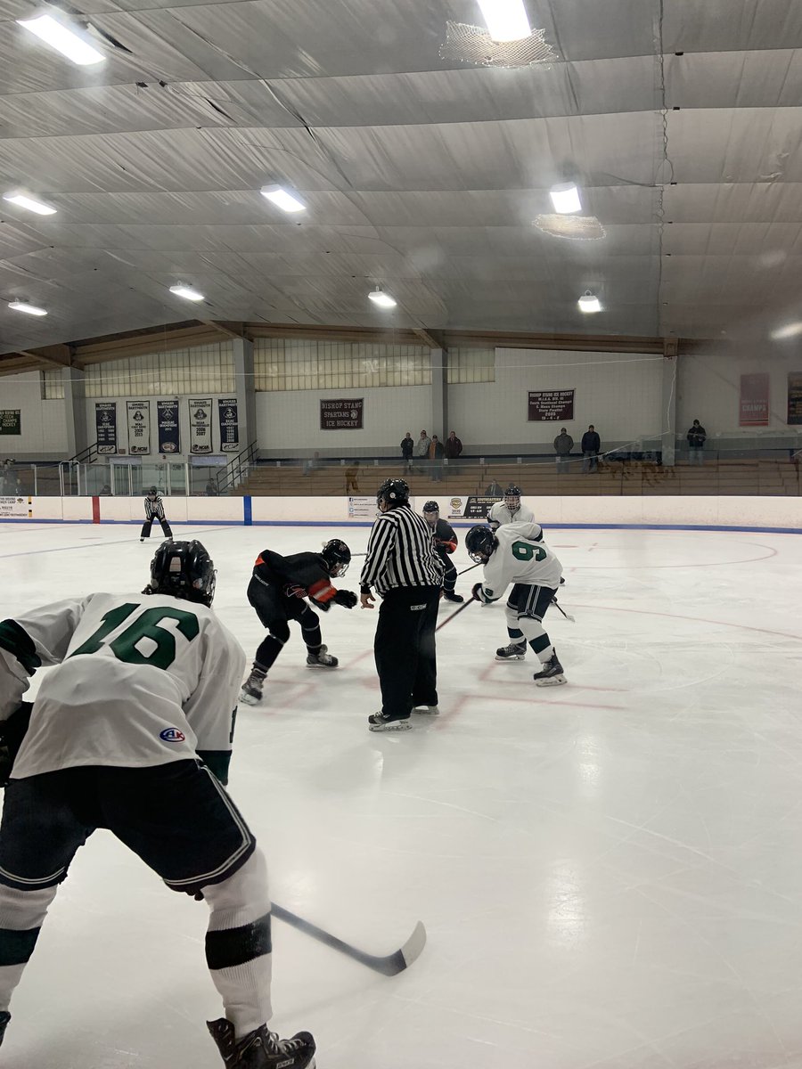 rjgill12's tweet photo. Dartmouth shuts out Stoughton-Brockton in season opener! https://t.co/T3cAWN4ft7