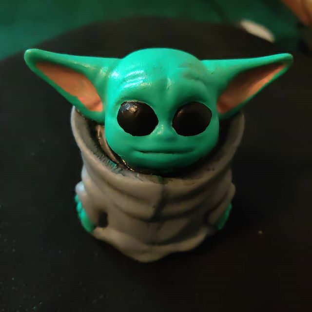 MadMottos's tweet photo. Baby Yoda is done with paint! #madmottos #3dprinting #babyyoda #babyyodamemes https://t.co/hvoGgu9GHk