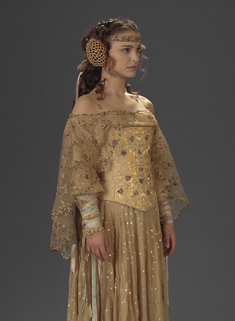 star wars archive on Twitter "padmé picnic dress, attack of the clones