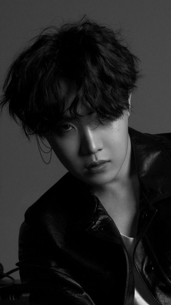 Aiva_ynwa's tweet image. а вот совсем другой Хоби))) тоже тащусь
#BTSwins10s @BTS_twt