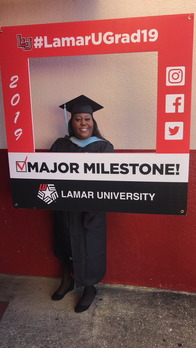 dkoklahoma's tweet photo. So happy for Momma Oklahoma!!! 🍾🎉🚀 #LamarUGrad19 #DavidKeithOklahoma https://t.co/sV96VJ8jnK