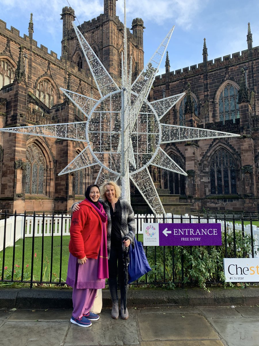 Ljawatt's tweet photo. Wishing @banaqvi a safe journey home from all of us @qphschester It has been an absolute pleasure getting to know and learn from you over the last week. Here’s to a lasting #partnership @Lyceum83 @pkBritish https://t.co/FbynbqNuZu