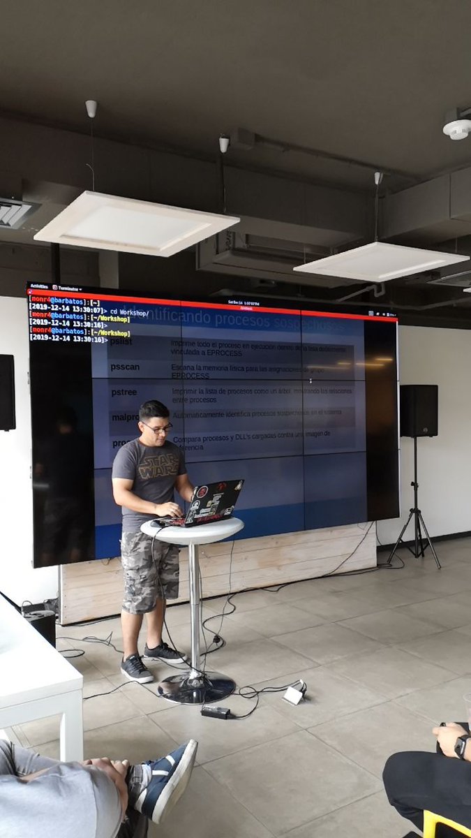 LINUXMONR4's tweet photo. @HacknDrinks #hackndrinks https://t.co/tbt4tBI8sj
