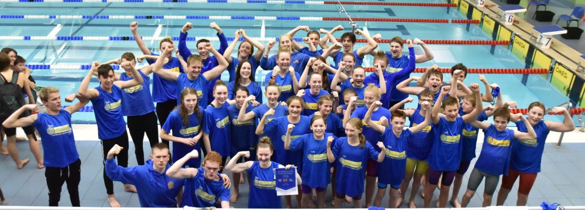 TeamBathAS's tweet photo. #TakeABow #blueandgoldarmy 🔷🔶 🏆 https://t.co/WZBJxVEUyh