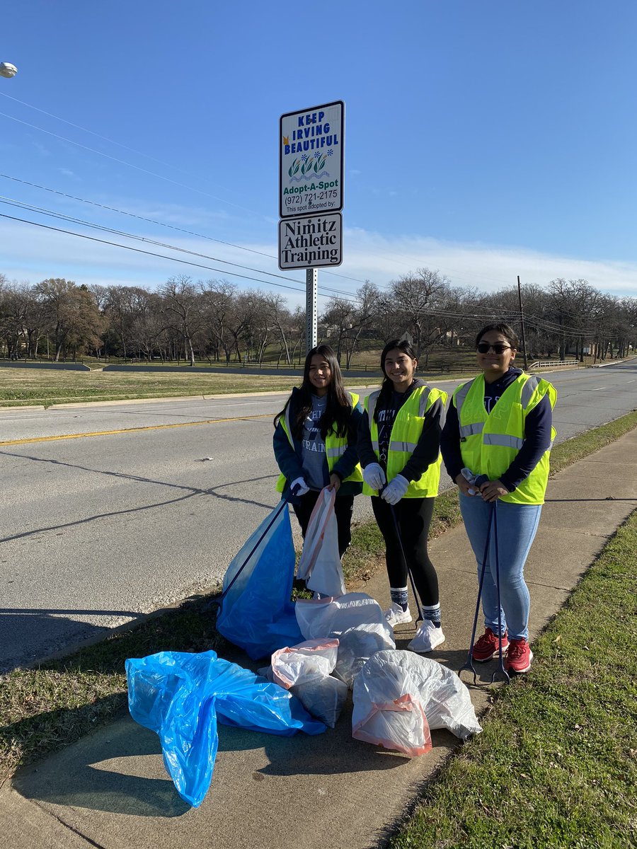 VikingsAT's tweet photo. Monthly Adopt a Street Community Service. #KeepIrvingBeautiful https://t.co/LDtetd5hCH