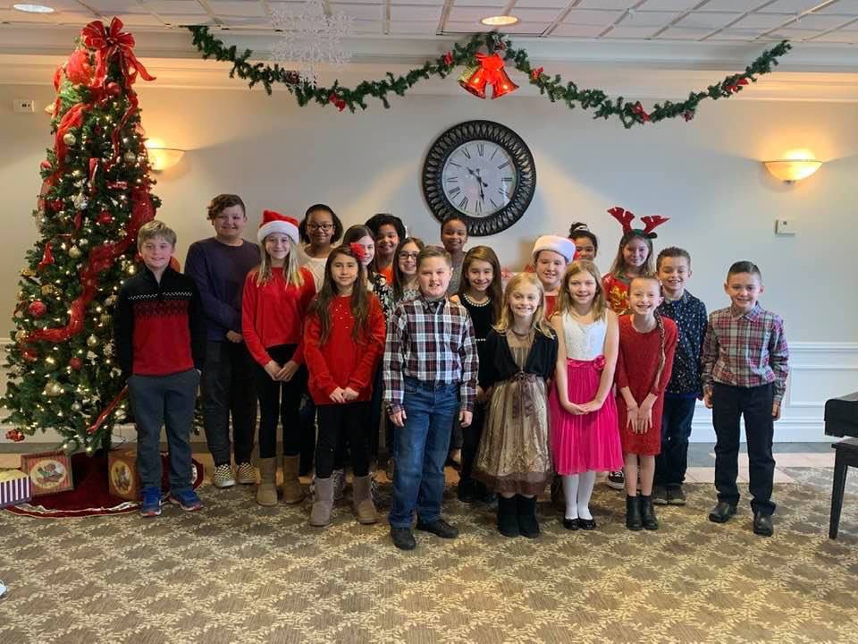 Great job to these <a href="/OakGroveES40/">Oak Grove ES</a> students for performing at the nursing home! ❤️ <a href="/WCSDEmpowers/">WCSDEmpowers</a> <a href="/RooneyAngelina/">Angelina Rooney</a> <a href="/DawnTurpinO/">Dawn Turpin-Orgetas</a>