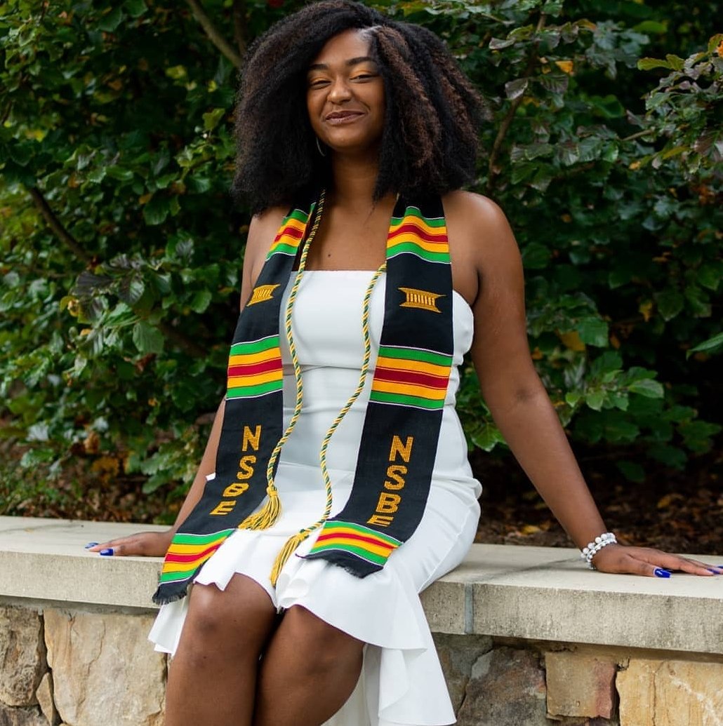 Congratulations to your Comfort Zone Coordinator, Ms. Danielle White, graduating from North Carolina Agricultural and Technical State University with a B.S. in Mechanical Engineering! 🎓🍾 @daaaaanielle_d1 <a href="/R2ComfortZone/">R2 | Comfort Zone</a> #R2NSBE #R2GRADS #NSBE <a href="/R2NSBE/">Region II • NSBE</a> <a href="/NSBE/">NSBE</a>