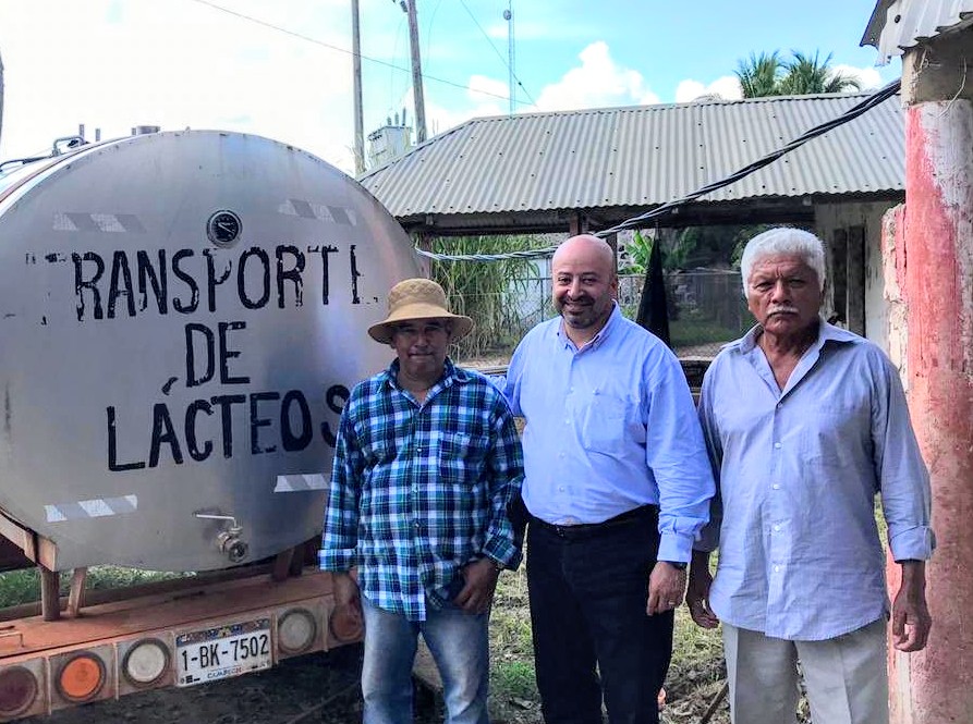 Lectores de Renato Sales tweet media