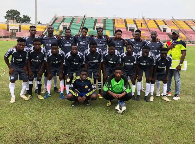 EscaeAkpakpa's tweet photo. We celebrate #EscaeFC for coming up second in the Campus League Africa Championship. We are so proud of you, and we look forward to a glorious 2020 #Escae #escaebenin https://t.co/OjGWtsrsl4