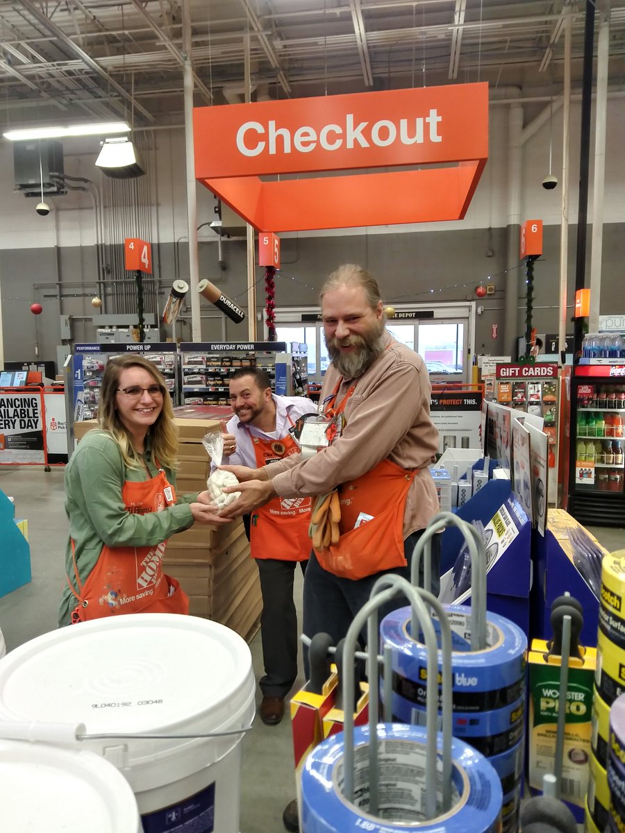 When your inFocus captain thinks of clever gifts for associates who do not complete their inFocus quiz in a timely manner. Thanks Ken for the laugh! <a href="/ChrisBosco12/">Chris Bosco</a> @NYwinediva