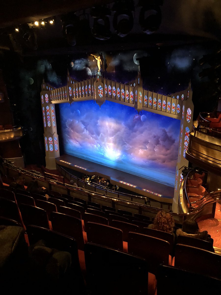 CarlyMP1988's tweet photo. We’re ready @bookofmormonuk https://t.co/poAvgqTq7j