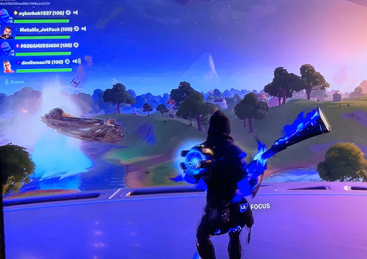 Millennium Falcon in live Star Wars event in <a href="/FortniteGame/">FortniteGame</a>   Can everyone stop jumping around?