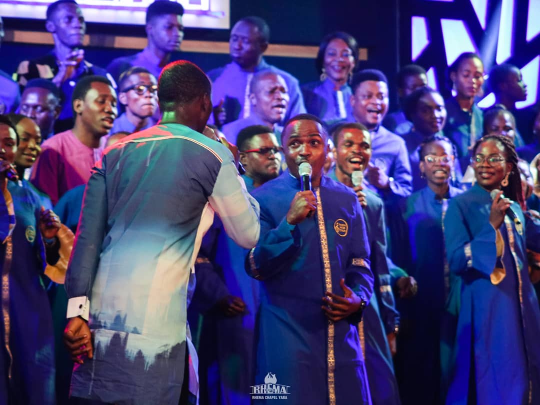 RhemaYaba's tweet photo. Ever glorious Rhema Mass Choir ππ
.
They painted ONE VOICE CONCERT Season 6 BLUE ππ
.
#RhemaYaba
#OneVoiceConcert
#ovc6 https://t.co/aLi8PsvVr1
