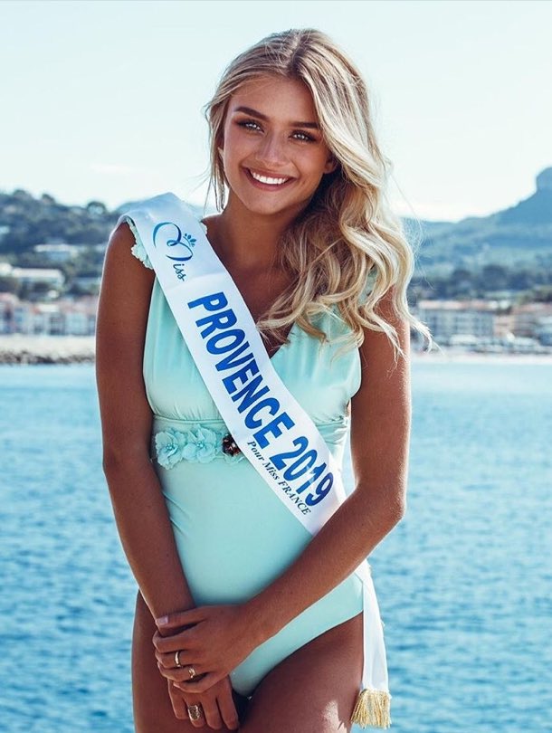 GlossyJu's tweet photo. On est bien d’accord que la #Missfrance ce soir ça doit être #MissProvence 😍 https://t.co/X3juxUOUdS