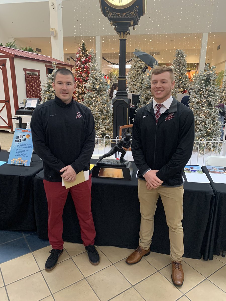 Express Athletics congratulates Nate Latshaw for being a 2019 Ernie Davis Award Nominee. Go Express!!