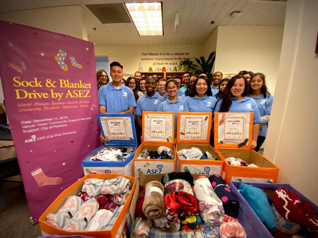 ASEZ_POMONA's tweet photo. Special thanks to all who took time to participate in our Sock and Blanket Drive! Approximately 2,364 socks and blankets where gathered. https://t.co/ffzmb22B6C