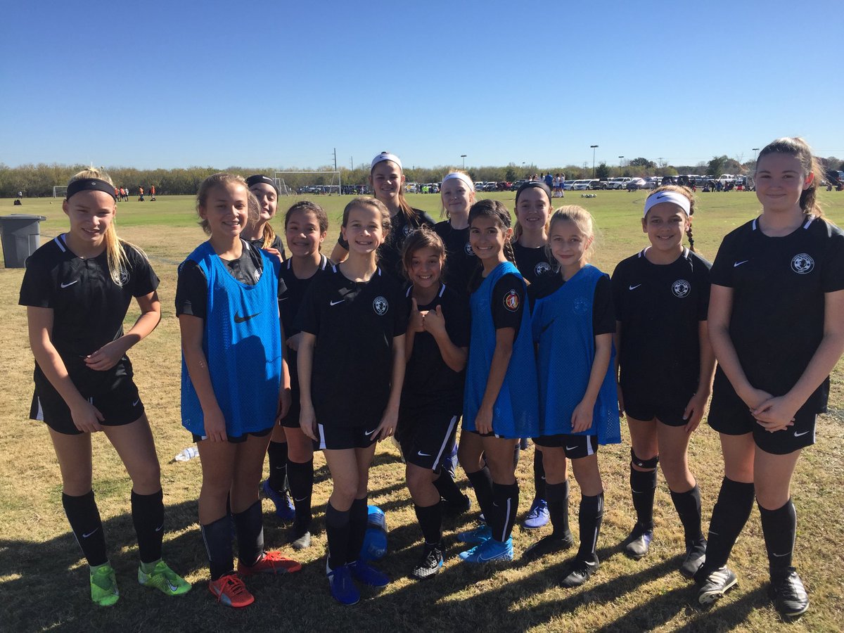 AHFCGirls's tweet photo. AHFC 07 premier w competing in lions event in SA ⁦@ahfcsoccer⁩ https://t.co/ggNSmBgjj5