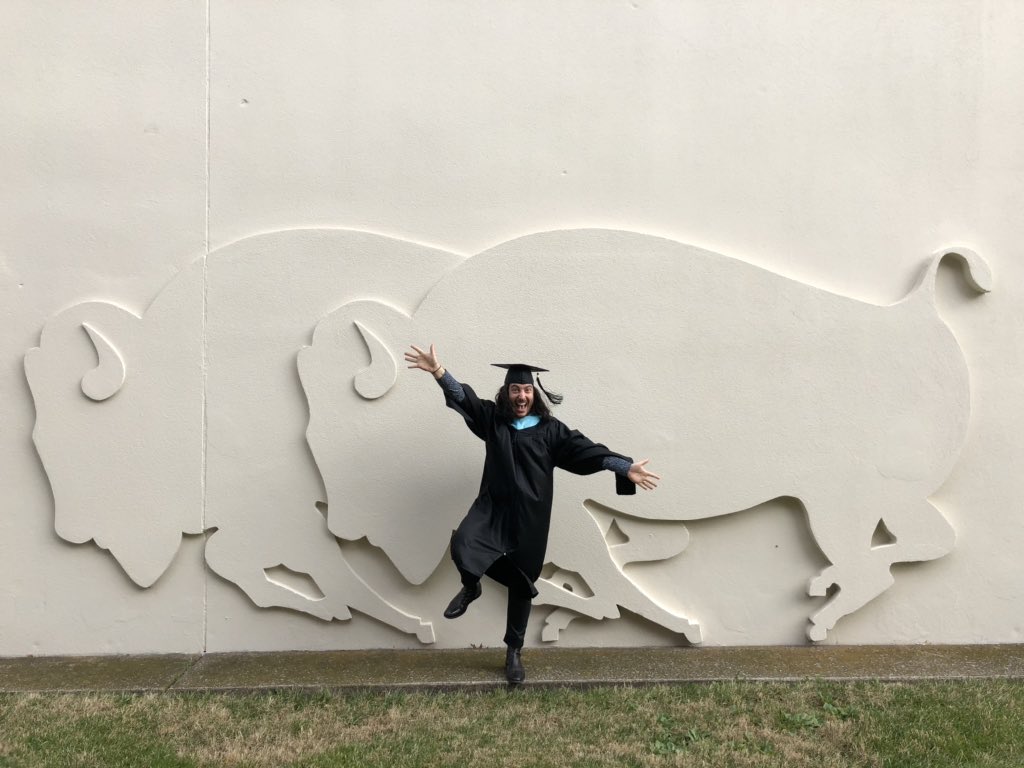 Meg_booyah's tweet photo. Go John Daniel Bowyer! Proud of our #LipscombGrad2019 💜 💛 https://t.co/dGq50Hpogn