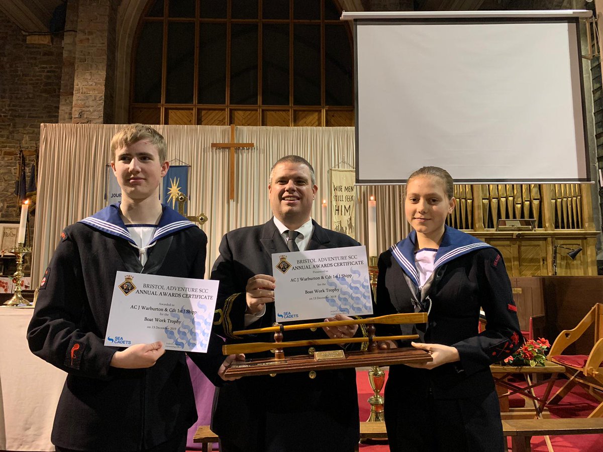 BristolAdv_SCC's tweet photo. A few photos from our carol evening and annual awards last night. A great opportunity to celebrate this year's successes, many well earned awards and of course a few mince pies! ⚓ #AdventureFirst #seacadets #whatwedo #levelup #MerryChristmas https://t.co/Vkkdc2givs