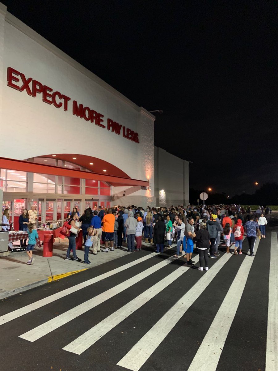 TheNobilo's tweet image. Despite the weather, 250 volunteers helped make Christmas a little bit brighter for over 750 Orlando kids.  Shopping @Target was so fun and we thank all who helped us out!  We can’t do it without you!  Merry Christmas to all.